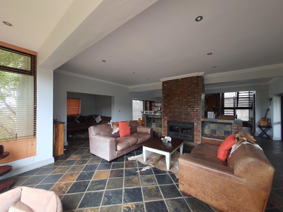 To Let 3 Bedroom Property for Rent in Oude Westhof Western Cape